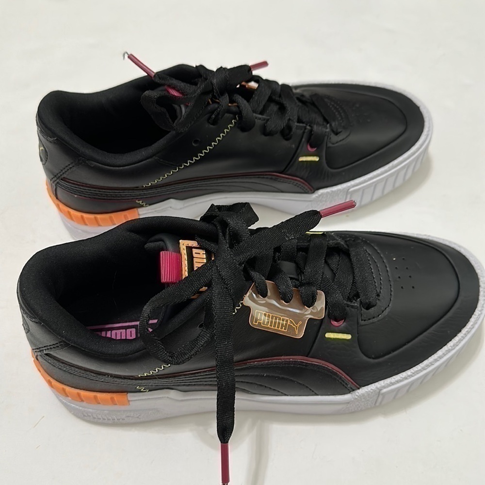 Puma Women's Cali Sport City Lights Sneaker Black Beetroot Purple Size 9